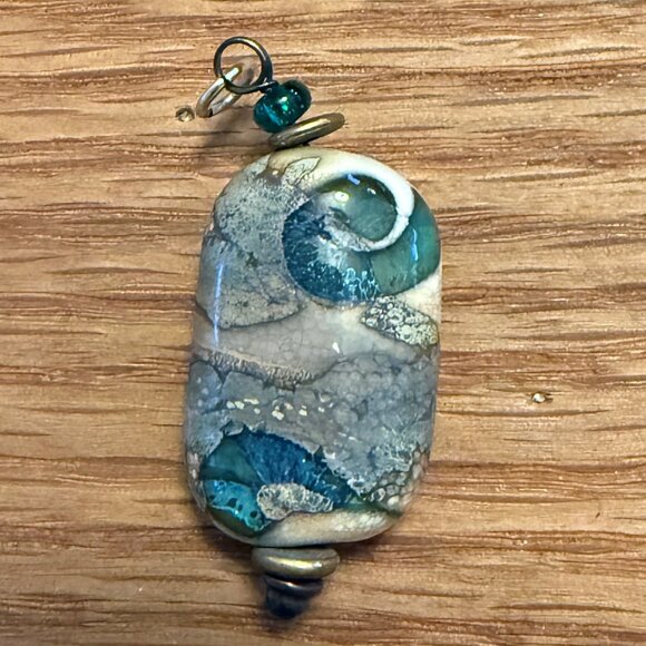 Stone tourquoise and silver pendant - Picture 1 of 3